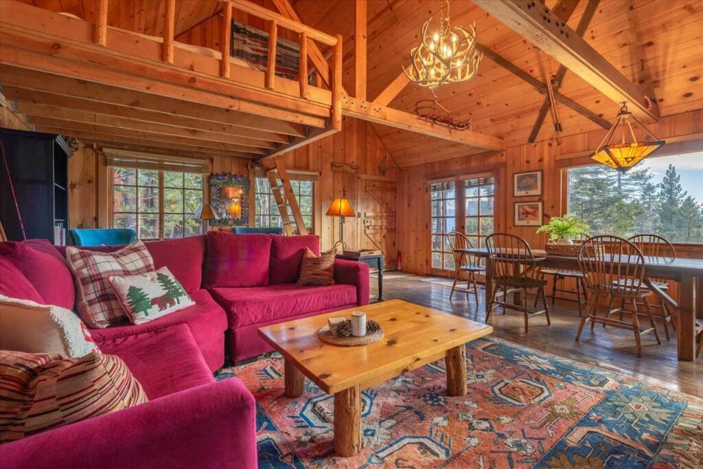 Coziest Cabin In Tahoe W Stone Fireplace Comfy Beds Close To Slopes & Lake Carnelian Bay Bagian luar foto
