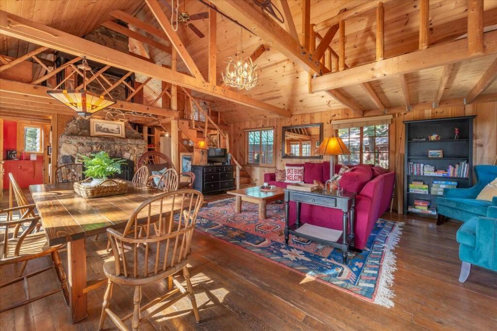 Coziest Cabin In Tahoe W Stone Fireplace Comfy Beds Close To Slopes & Lake Carnelian Bay Bagian luar foto